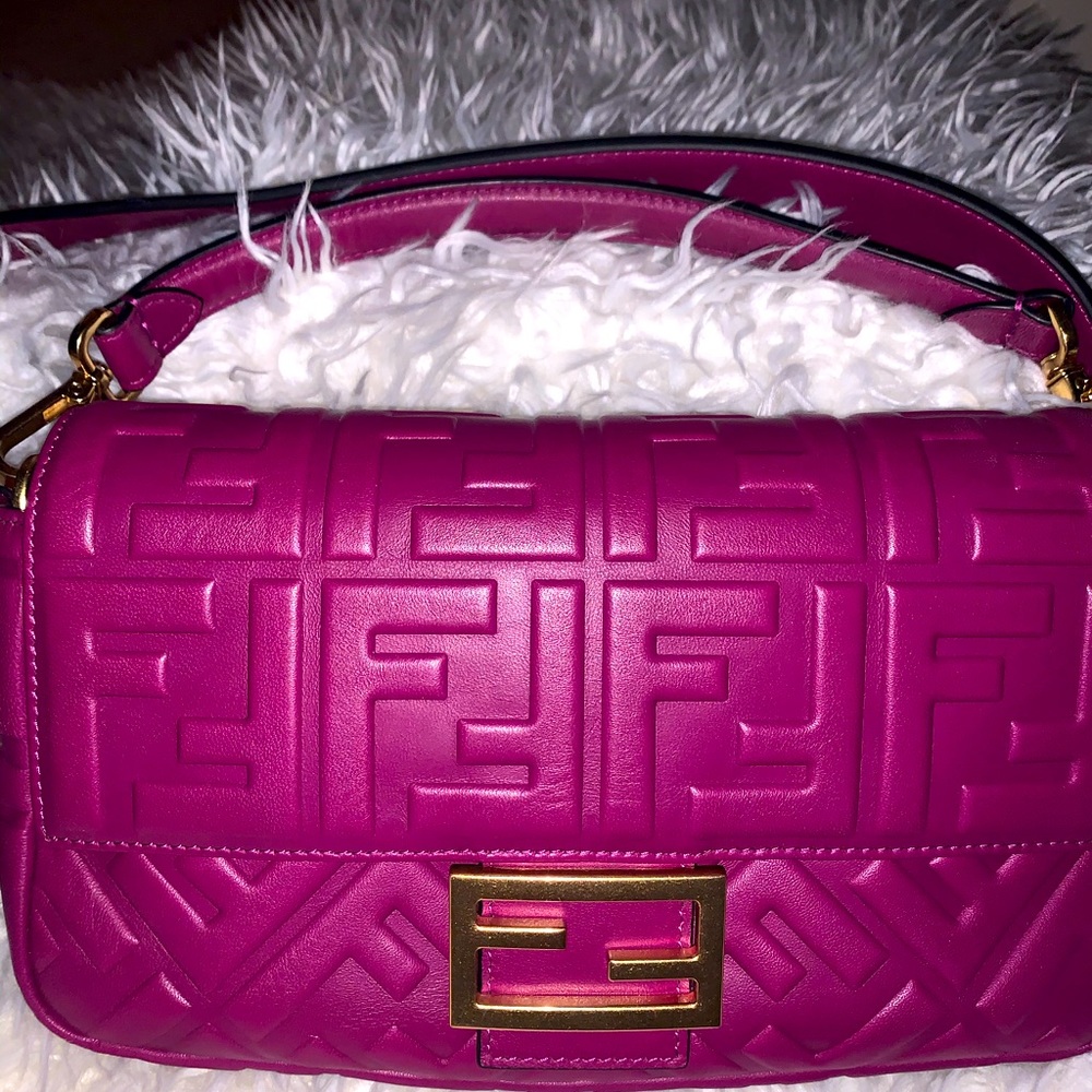Hand bag